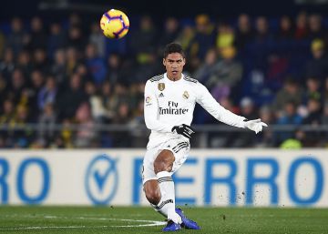 El Madrid rastrea el mercado en busca de un gran central