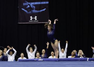 Katelyn Ohashi, la gimnasia diferente