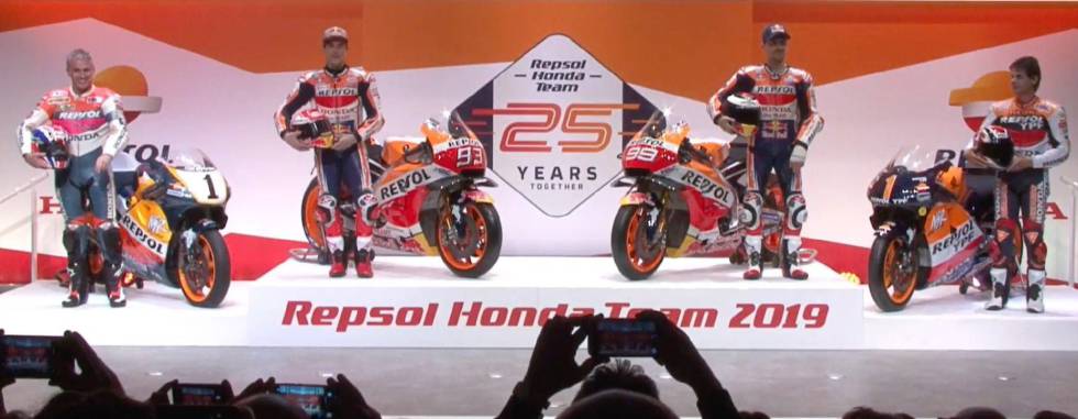 Doohan, Márquez, Lorenzo y Crivillé, en las instalaciones de Repsol.