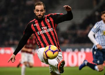 La Juve cede a Higuaín al Chelsea