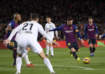Messi rebenta contra el València (2-2)