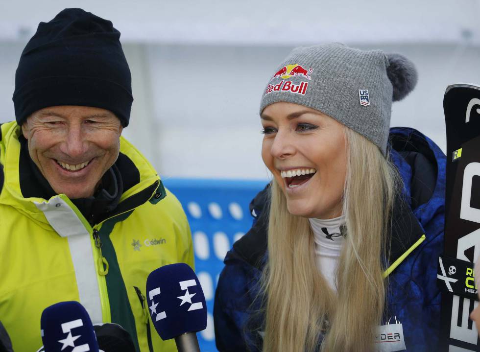 Lindsey Vonn charla con el mito del esquí Ingemar Stenmark (82 por 86 victorias en la Copa del Mundo).