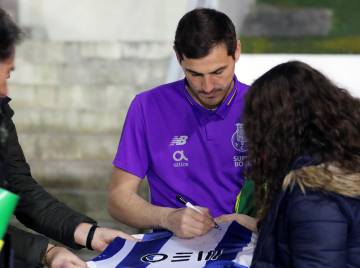 Iker Casillas en la ciudad de los contrastes