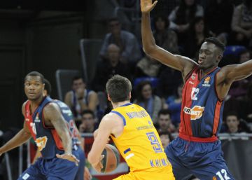 El Baskonia se consolida en los puestos de ‘playoff’