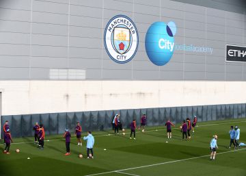 Manchester City indenizará jogadores que foram vítimas de abuso sexual no clube