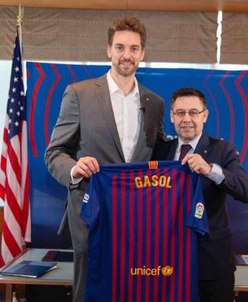Pau Gasol refuerza la marca Barça