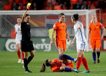 Uma mulher vai apitar jogo masculino da liga francesa pela primeira vez