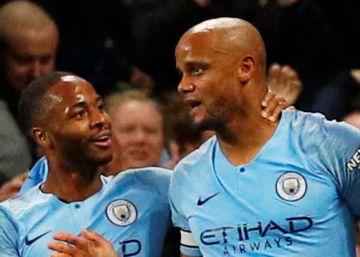 Kompany mete el gol que pone al City en el umbral del campeonato