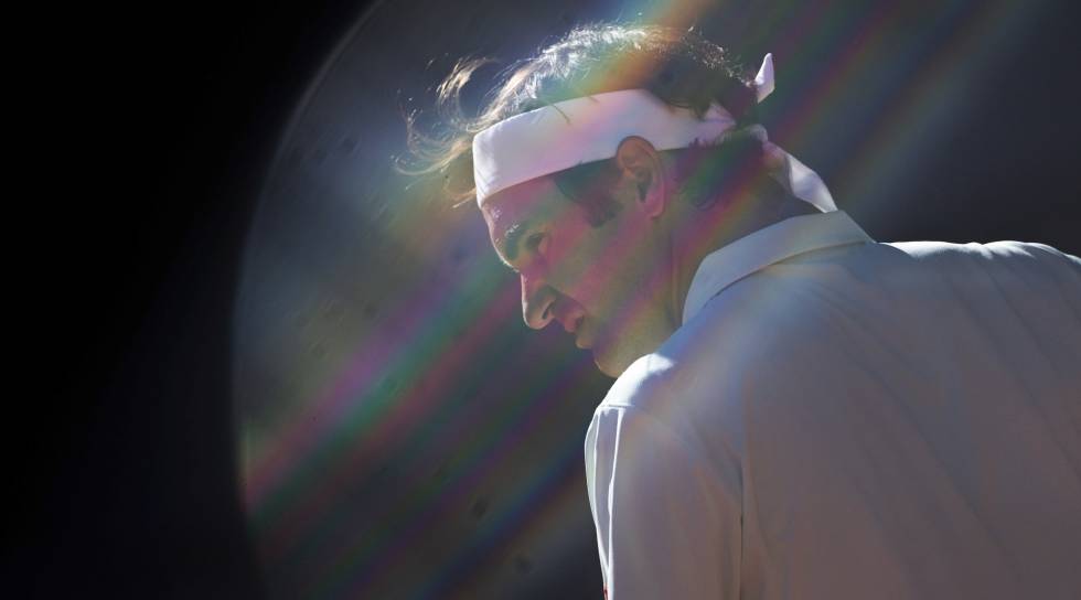 Federer, durante el partido de cuartos contra Thiem.
