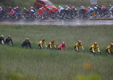 Eusebio Unzue: “Ay del que pierda la esperanza en Landa este Giro”
