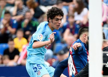 Camello impide la derrota del Atlético en su final de ciclo