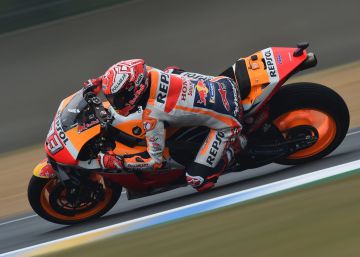 Márquez: dos caídas y una ‘pole position’ en un mismo sábado