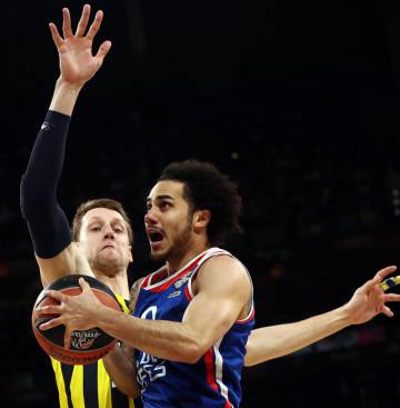 Larkin ante Vesely