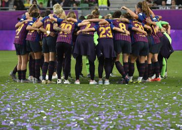 El Ajax, el respeto y el largo camino del Barça femenino