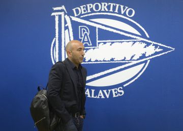 Abelardo se marcha del Alavés con el deber cumplido