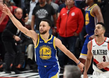 Los Warriors barren a Portland y están en su quinta final seguida