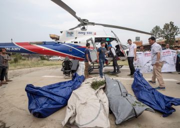 Un alemán en el gran atasco del Everest