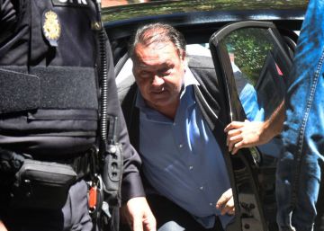 Aranda, al presidente del Huesca: “Si no contestas, iremos a verte con esa gente”