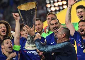 Sarri deja el Chelsea para ser el nuevo entrenador de la Juventus