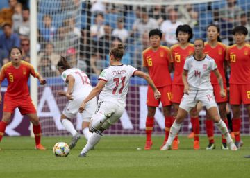 España empata ante China y llega por primera vez a octavos