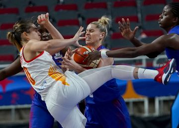 Astou Ndour saca a España de un atolladero ante Reino Unido