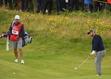 Jon Rahm vive el Open en un hoyo