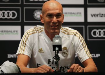 Zidane redobla el pulso con Bale