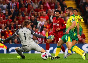 Alisson se lesiona en la goleada al Norwich