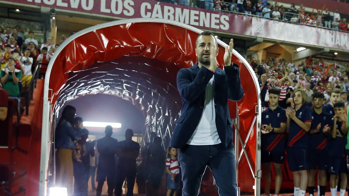 Diego Martínez, entrenador del Granada.