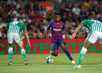 Ansu Fati, l’adolescent que Messi va abraçar efusiu