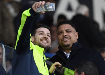 El fútbol del futuro cabe en la palma de la mano