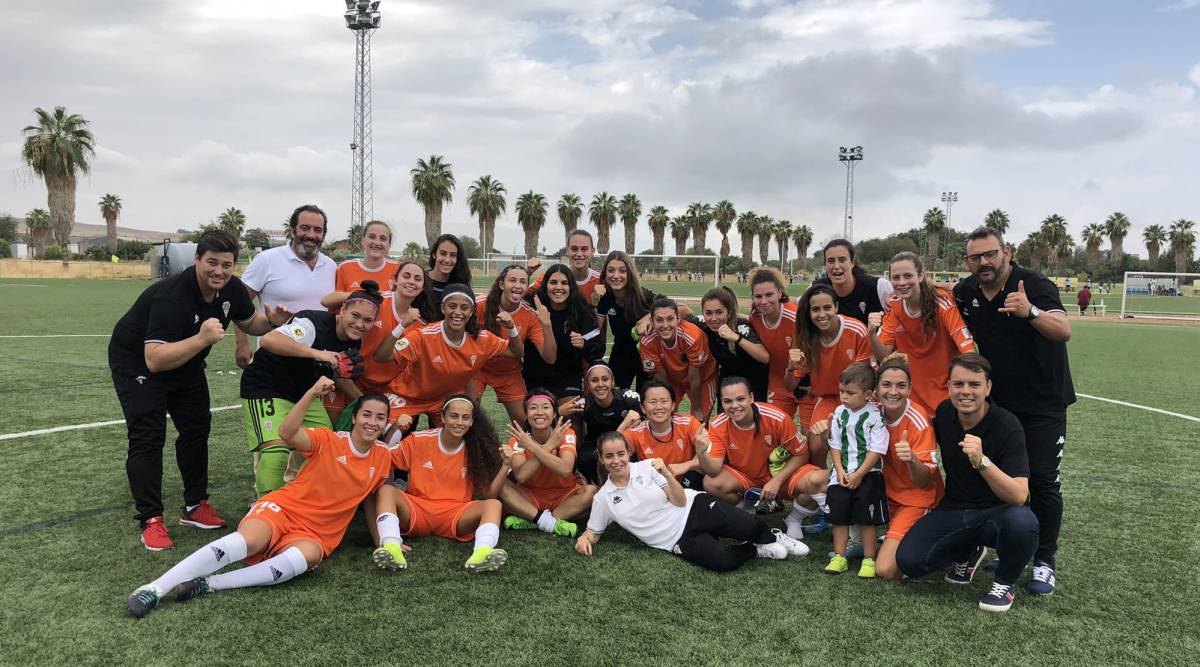 Las jugadoras del Córdoba, tras un partido en septiembre.