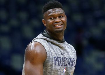 Williamson, operado de la rodilla, no podrá debutar en la NBA hasta diciembre