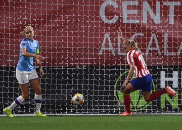 El Atlético acaba con su trauma europeo de octavos