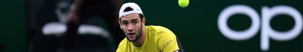 Berrettini, durante un partido en Bercy.