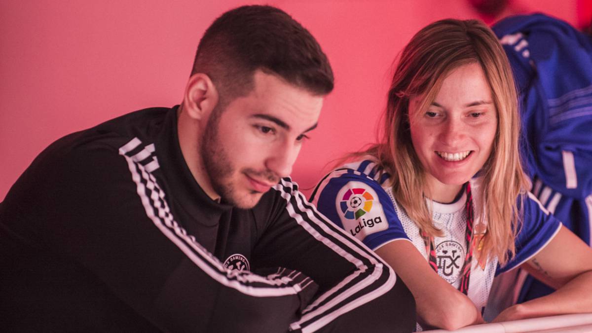 Las pioneras del fútbol virtual