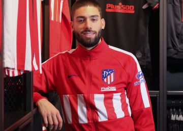 Yannick Carrasco: “No me fui de vacaciones a China, corría 12 kilómetros por partido” Yannick Carrasco: “No me fui de vacaciones a China, corría 12 kilómetros por partido”
