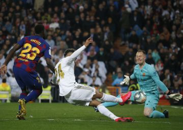 El Madrid reduce al Barça El Madrid reduce al Barça