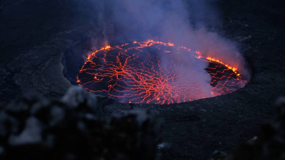 El volcán Nyiragongo, con su lago de lava permanente.