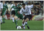 El Valencia gana a trompicones