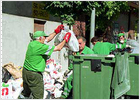 Los trabajadores recogen la basura de Segovia tras un preacuerdo con FCC