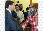 Los sindicatos aceptarán la oferta de Zaplana sólo si mantiene los derechos de los jornaleros