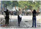 Dos manifestantes mueren en Caracas durante una protesta contra Chávez