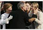 Bush jura el cargo con la promesa de extender la libertad en el mundo