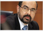 Campos admite que el currículum será sólo para Euskadi y que lo hará Educación