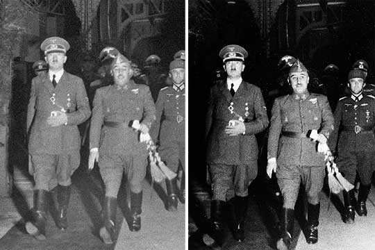 A la izquierda, fotografía tomada en la estación de Hendaya; a la derecha, la foto distribuida con las imágenes pegadas de Franco y Hitler.