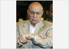 Sarkozy recluta al ex primer ministro socialista Michel Rocard