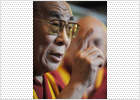 El Dalai Lama afirma en París que China no acata la tregua olímpica
