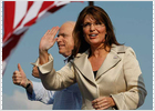 McCain aprovecha la crisis para hacer alarde de su liderazgo McCain aprovecha la crisis para hacer alarde de su liderazgo