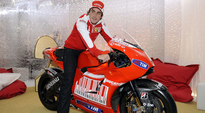 FOTOGALERIA: Sobre una Ducati